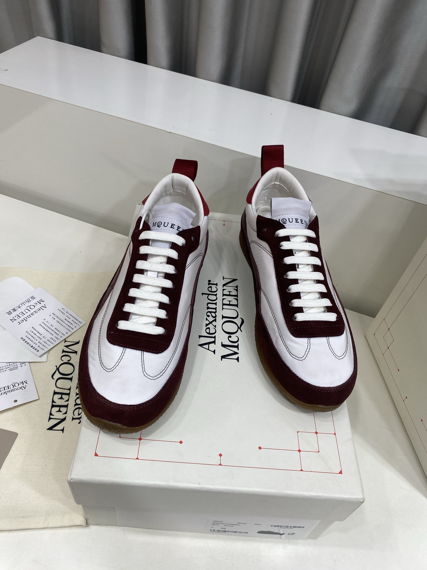 Women's high heels